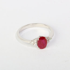 Dijamantni prsten s rubinom 0,97 ct.