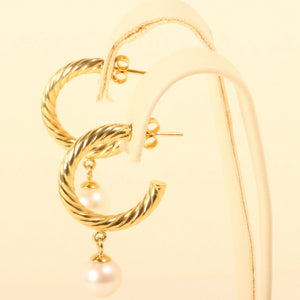 Zlatne naušnice s biserima